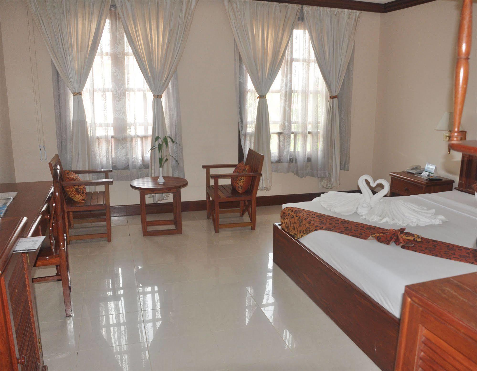 Sun Inns Hotel Siem Reap Exterior foto